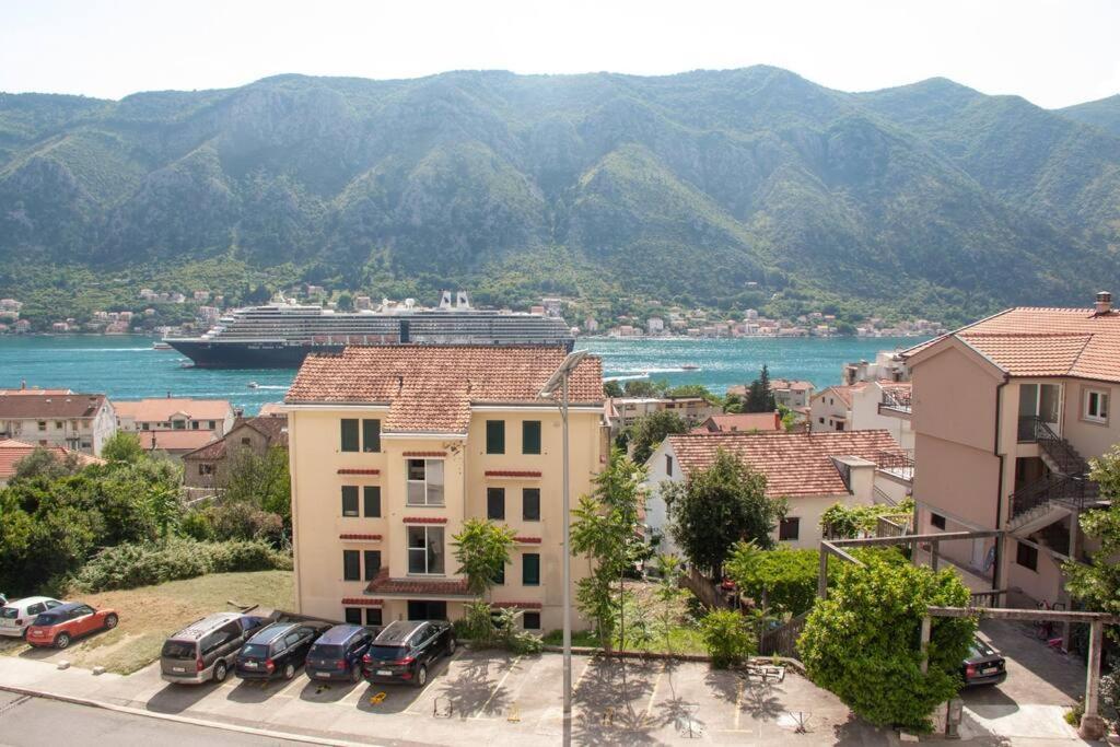 Sailor'S Knot Apartment - Central And Amazing Sea View Kotor Bagian luar foto